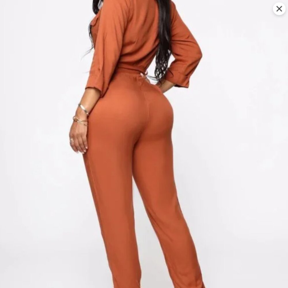 Jumpsuit- Color: Rust Size: S - Fashion Nova